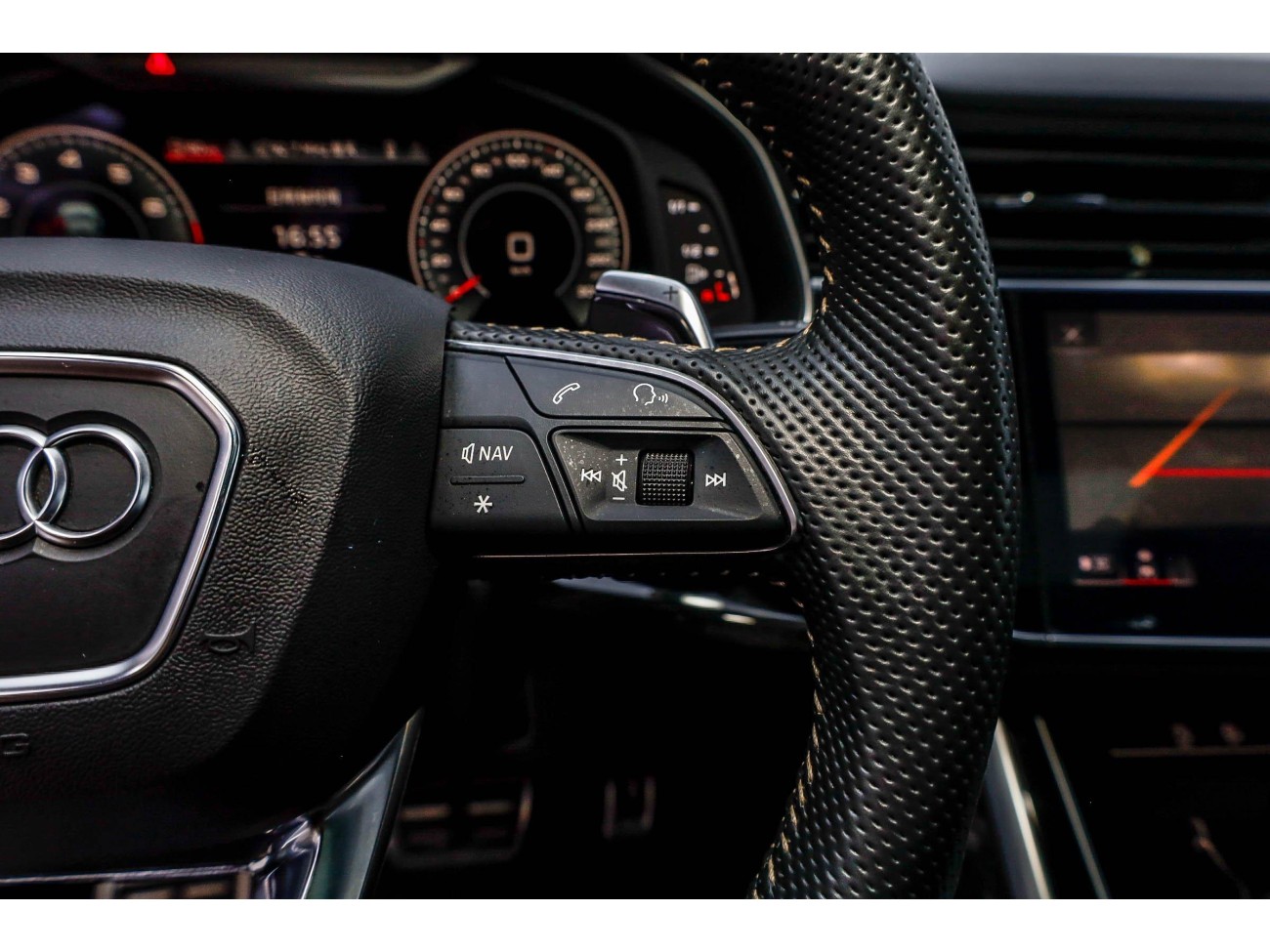 Audi Q8 55 TFSI 2021