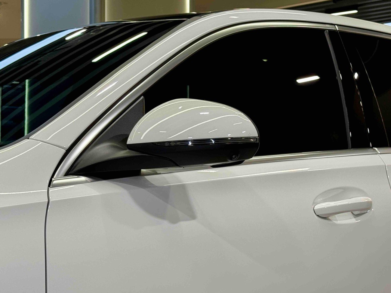 Mercedes-Benz C 260 L 2025