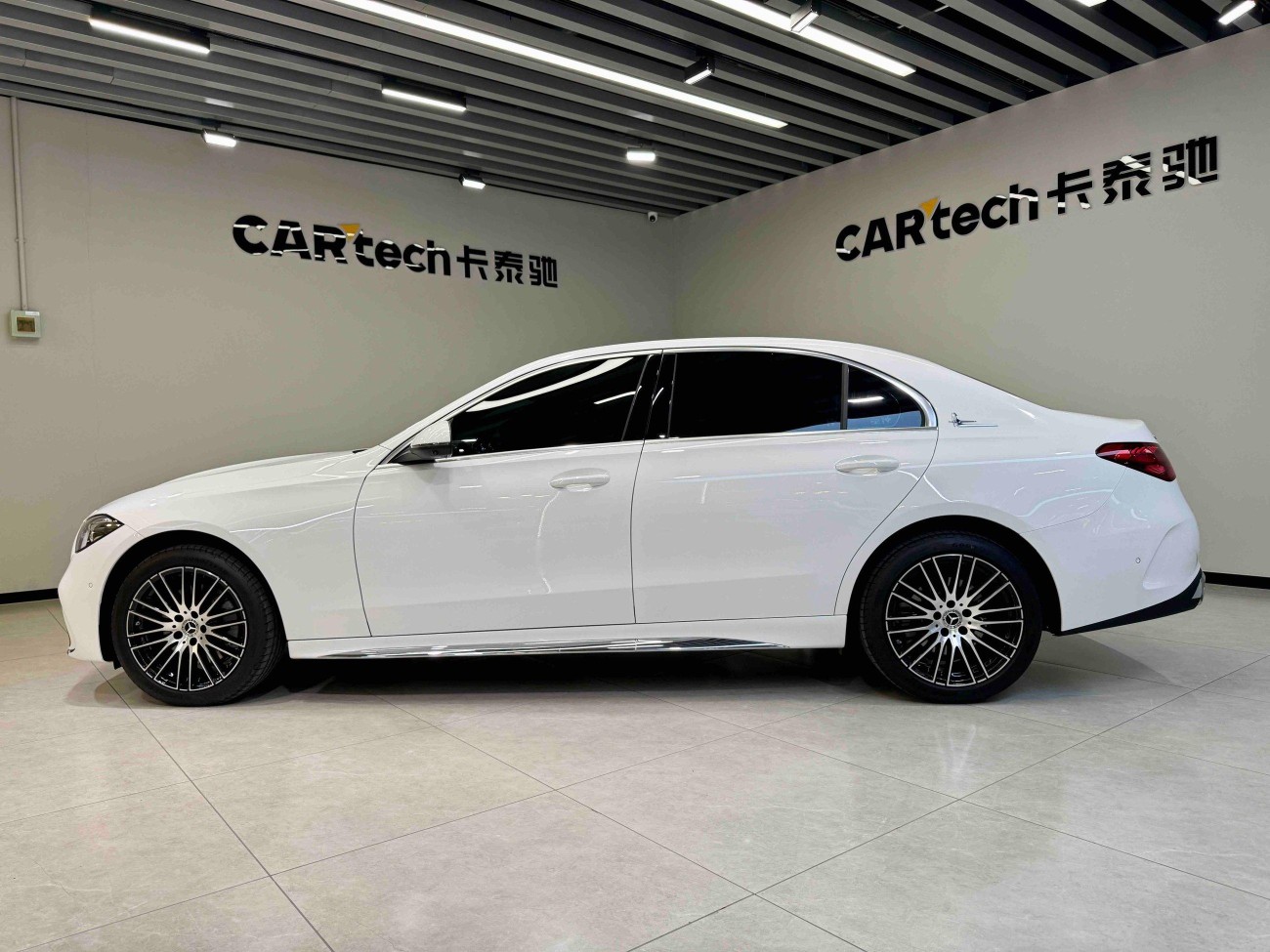 Mercedes-Benz C 260 L 2025