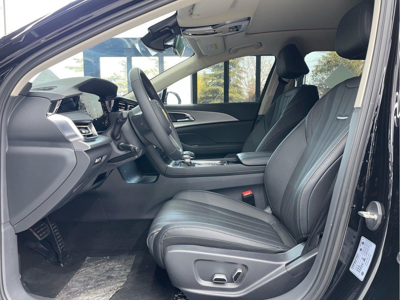 Hongqi H5 2024