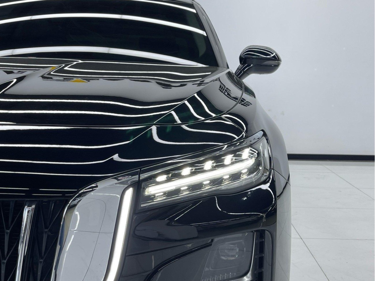 Hongqi H5 2024