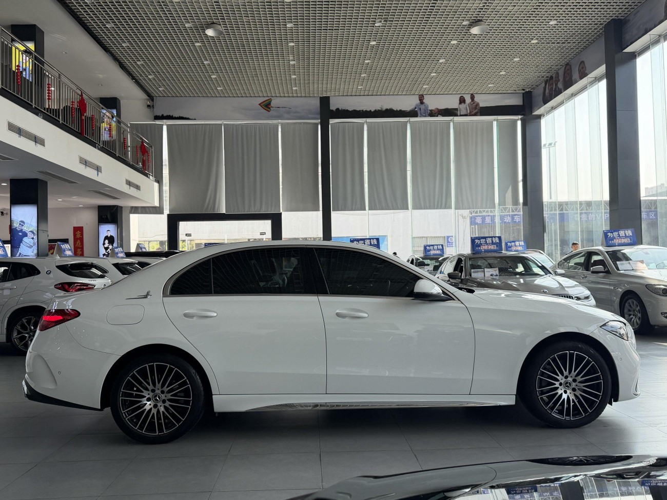 Mercedes-Benz C 260 L 2023