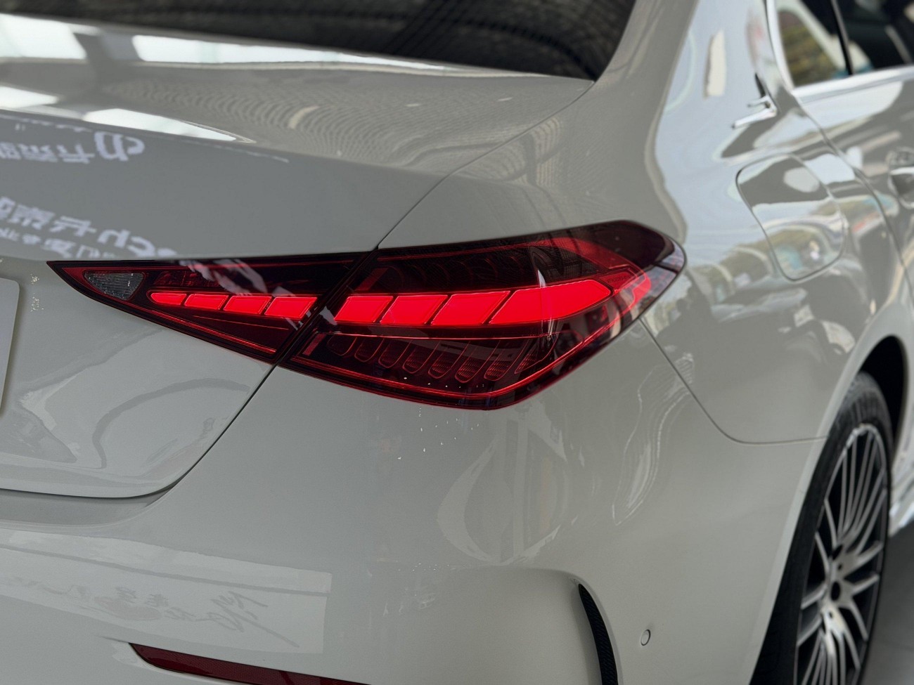Mercedes-Benz C 260 L 2023