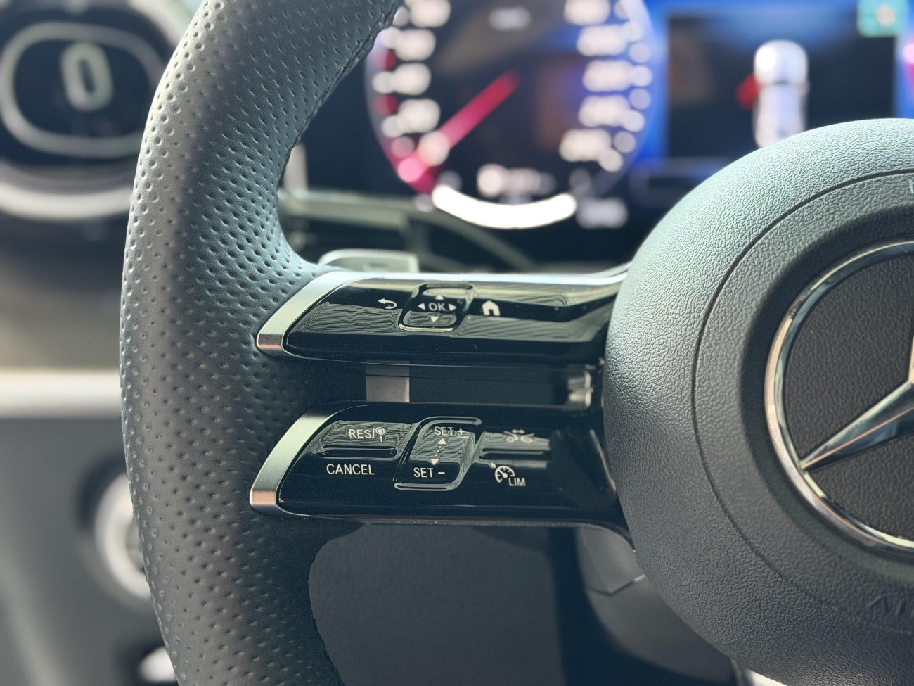 Mercedes-Benz C 260 L 2023