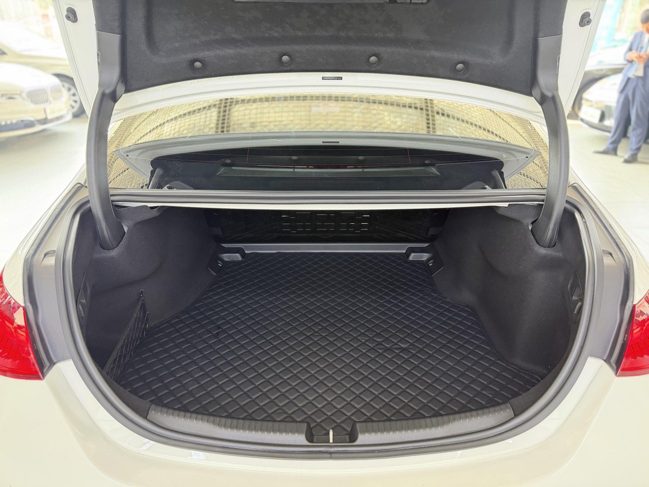 Mercedes-Benz C 260 L 2023