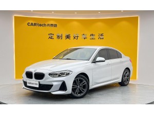 BMW 120i 2021