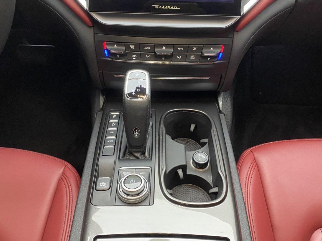 Maserati Ghibli 2021