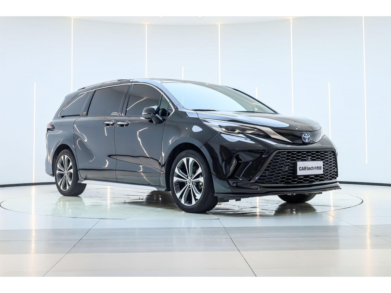 Toyota Granvia 2024