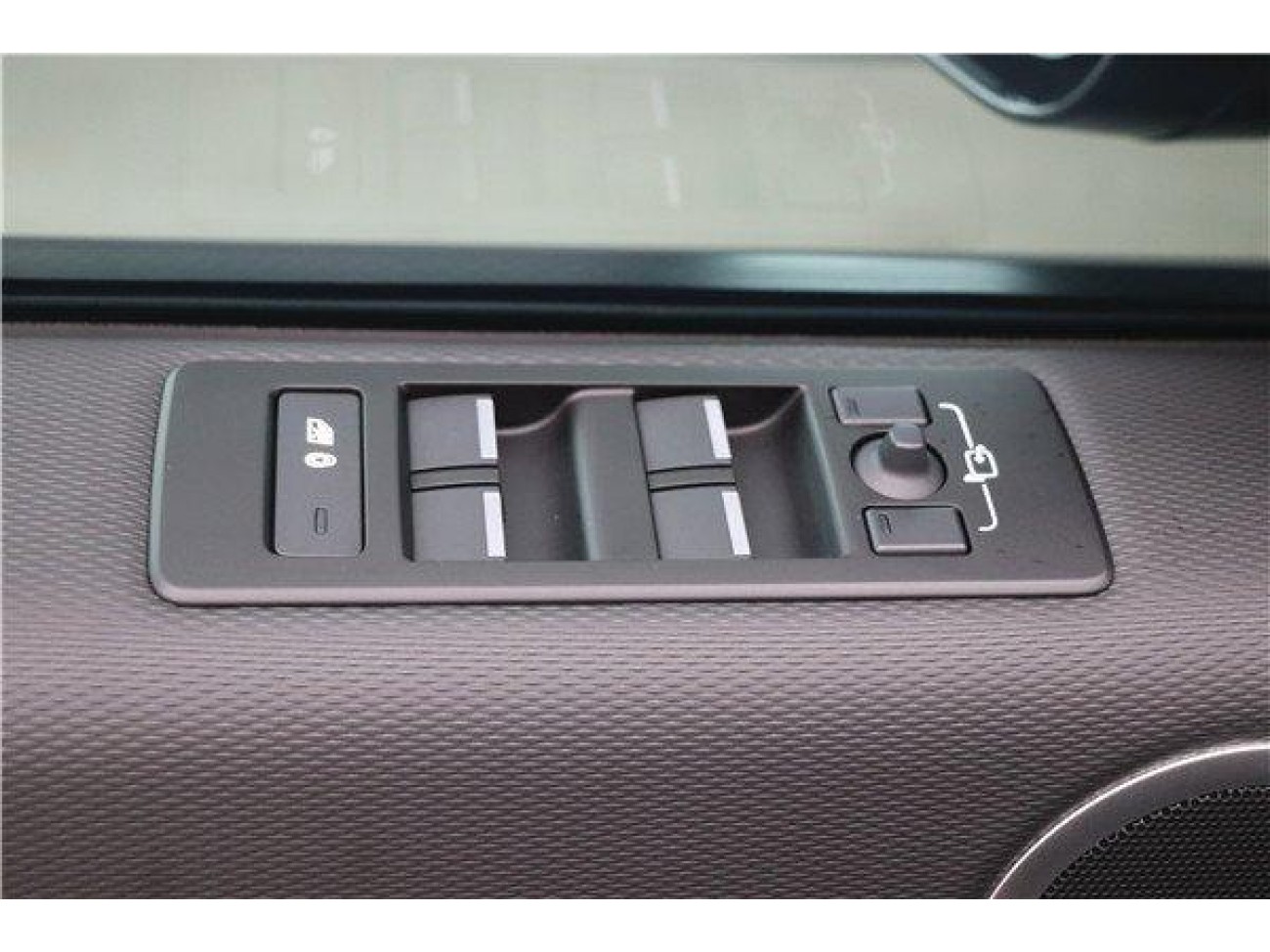 Land Rover Discovery 2022
