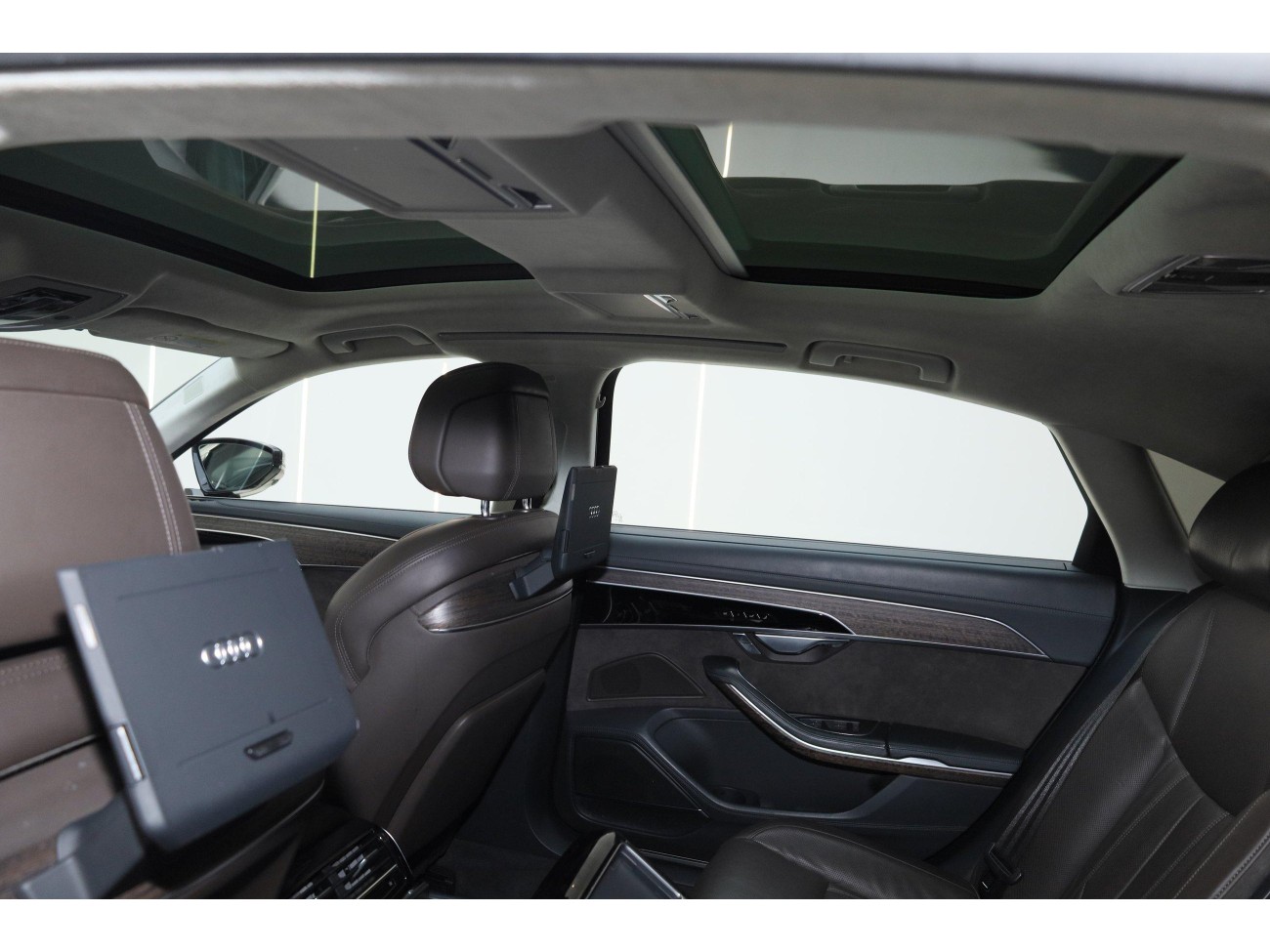 Audi A8L 55 TFSI 2020