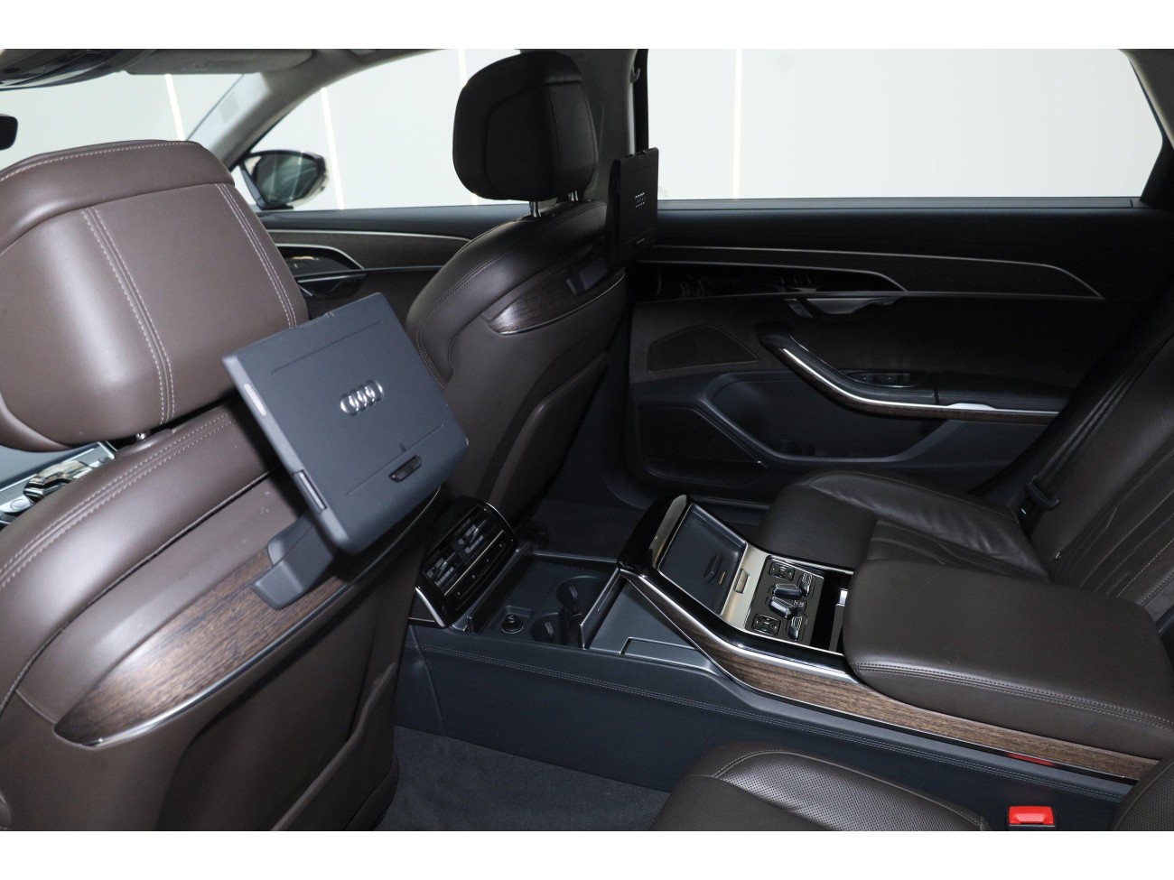 Audi A8L 55 TFSI 2020