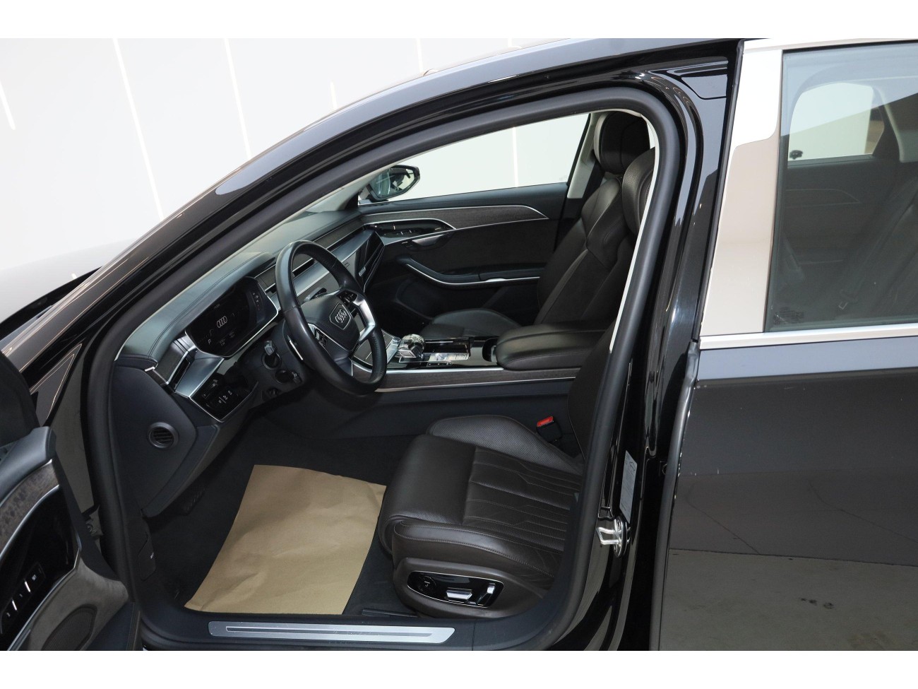 Audi A8L 55 TFSI 2020