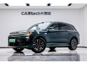 Li Auto L6 2025