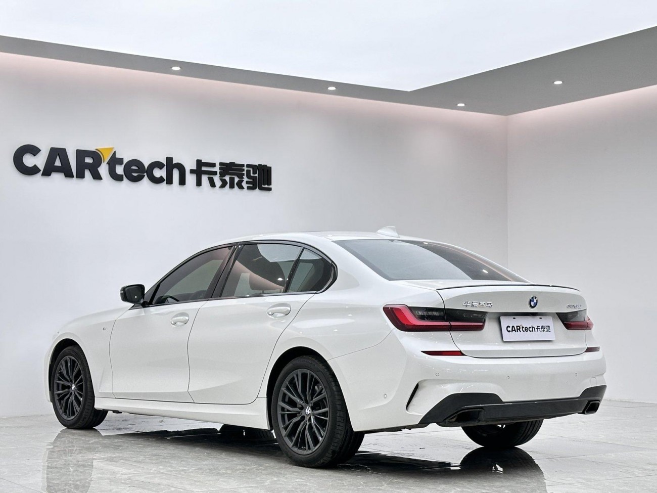 BMW 325Li 2021
