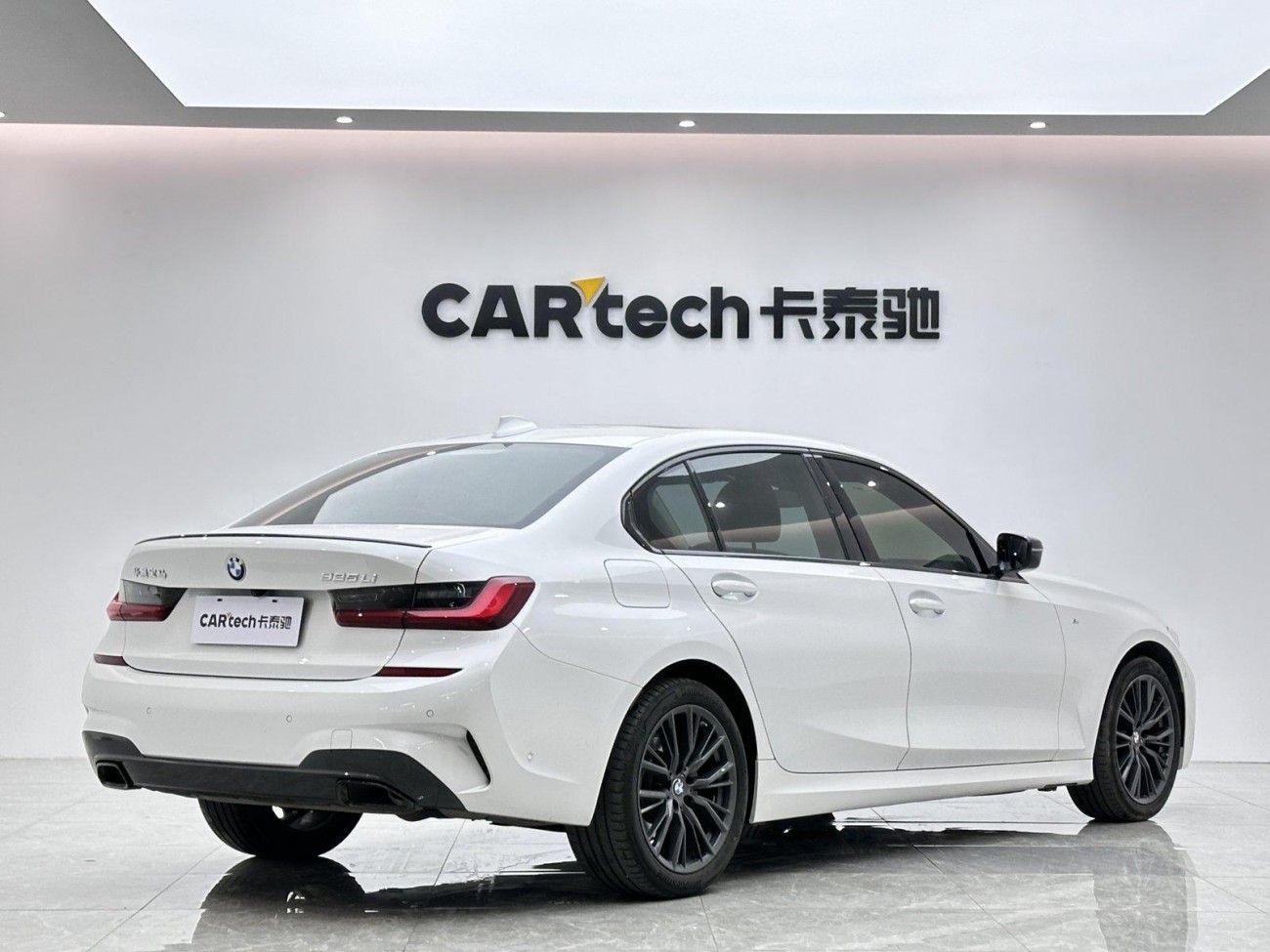 BMW 325Li 2021
