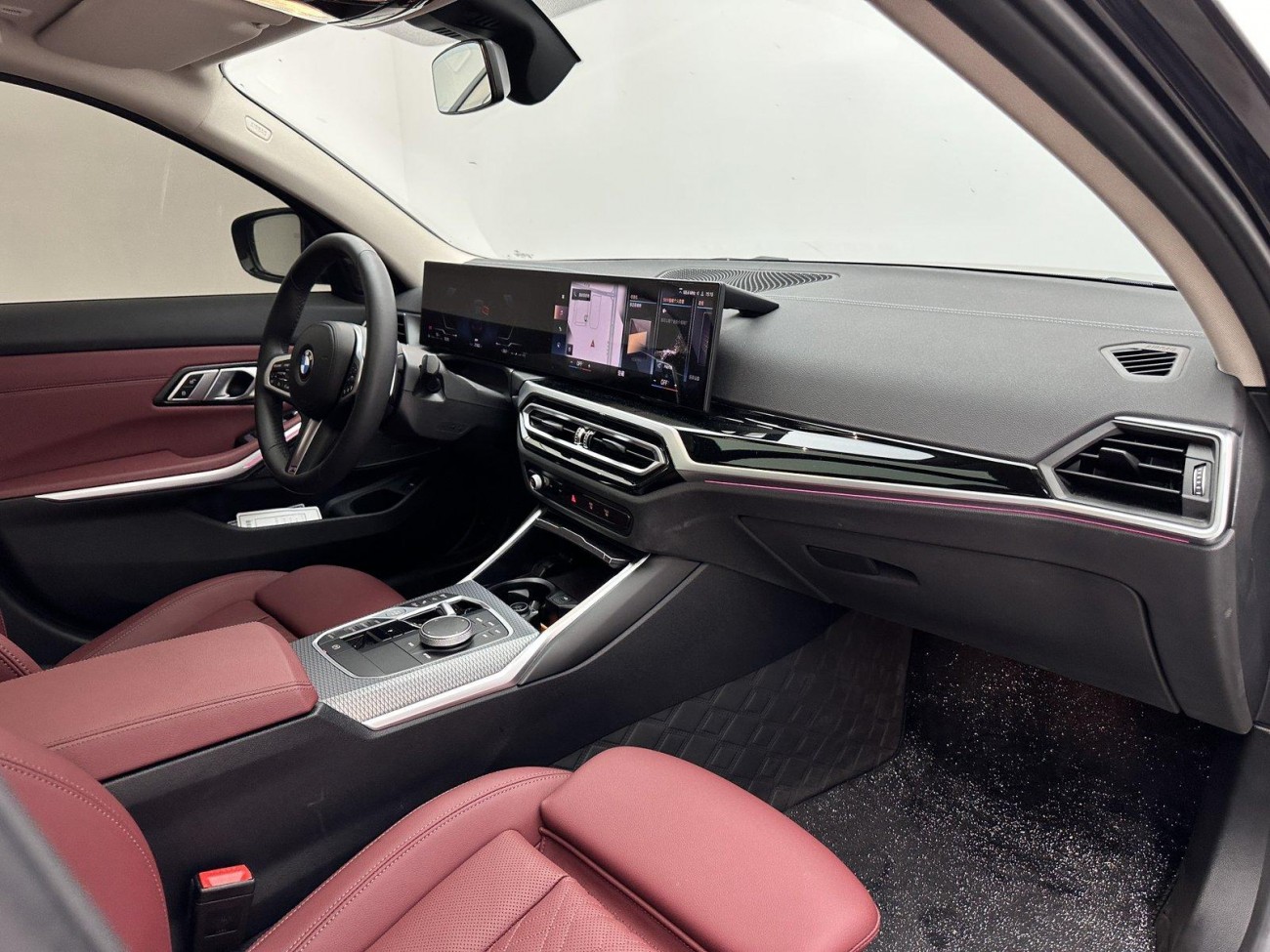 BMW 325Li 2023