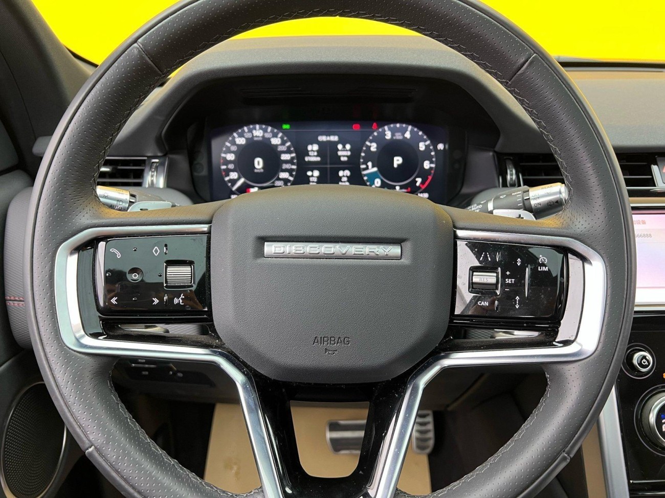 Land Rover Discovery Sport 2022