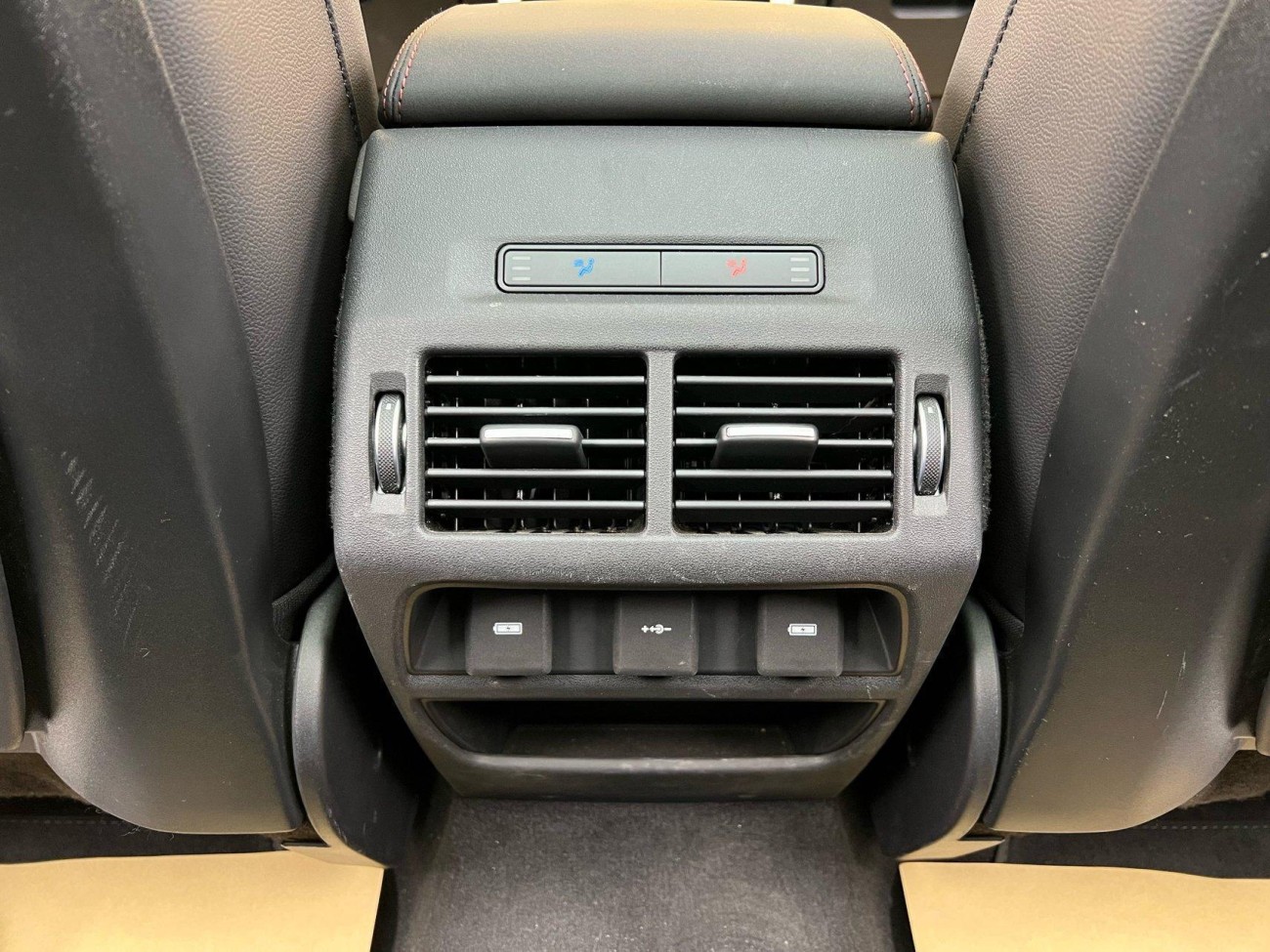 Land Rover Discovery Sport 2022