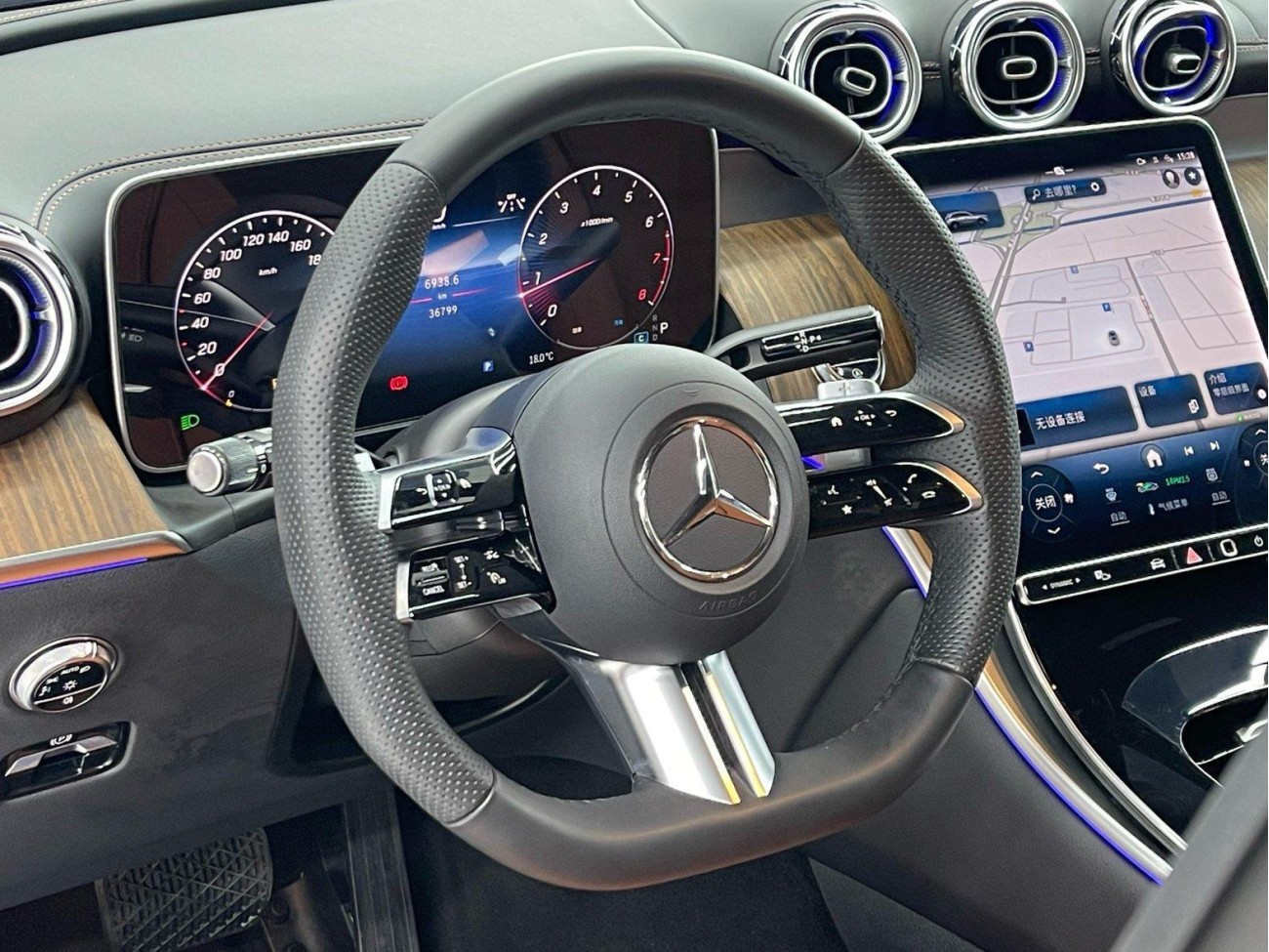 Mercedes-Benz GLC 300 L 2024