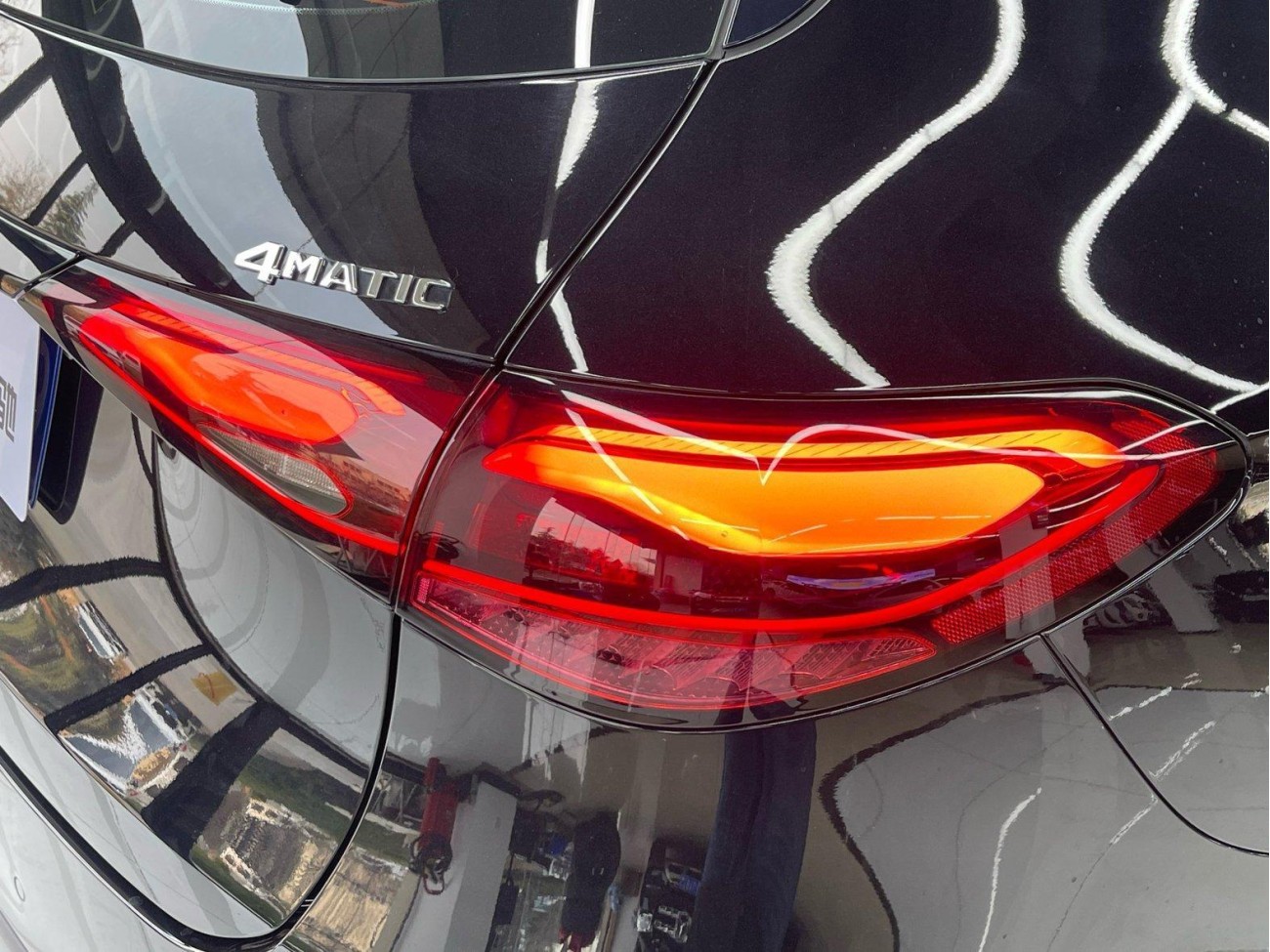 Mercedes-Benz GLC 300 L 2024