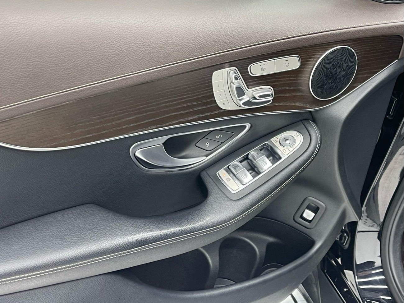 Mercedes-Benz GLC 300 L 2022