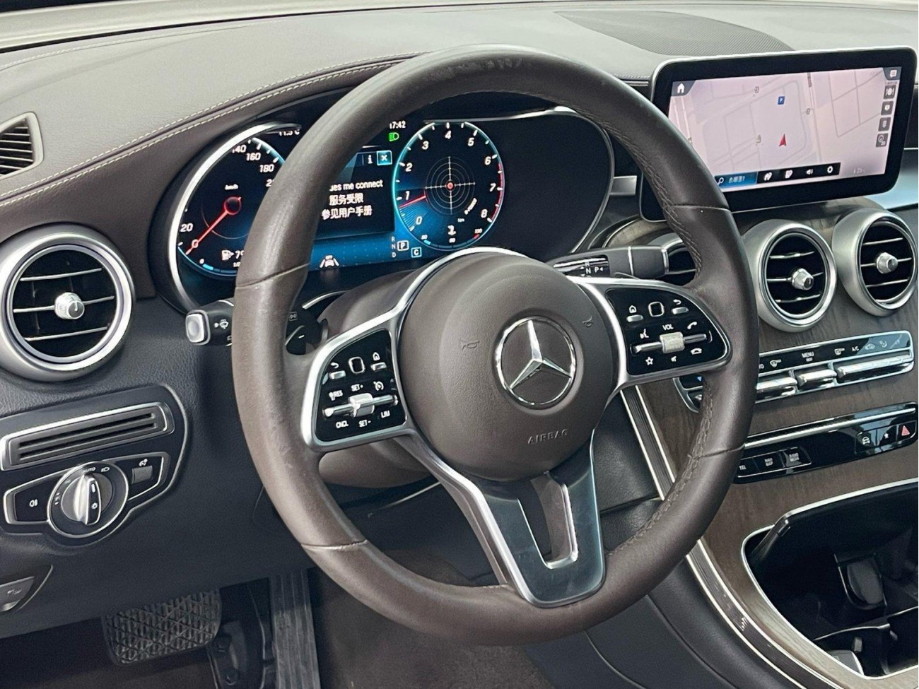Mercedes-Benz GLC 300 L 2022
