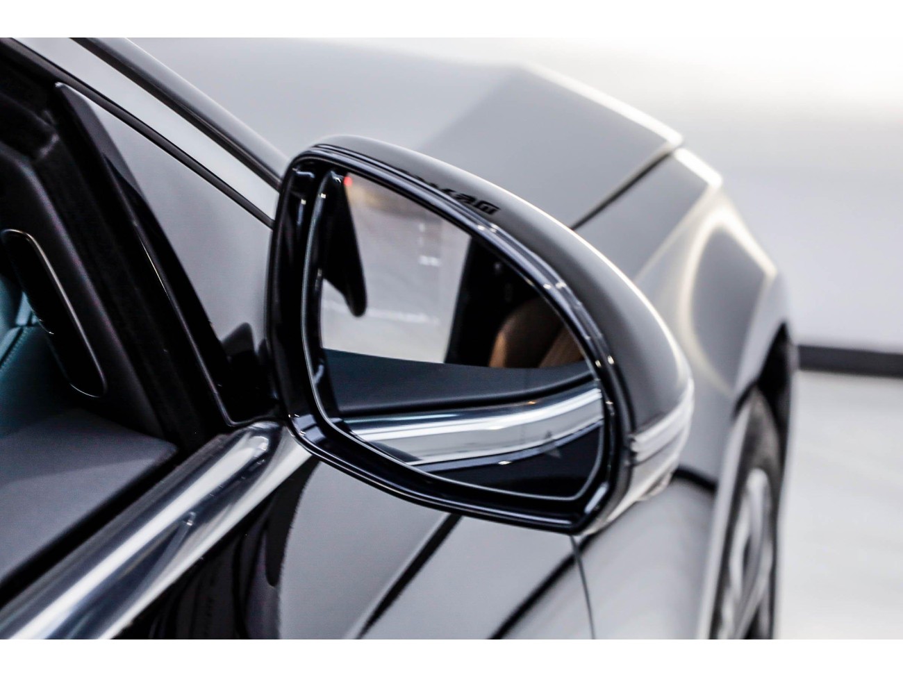 Mercedes-Benz E 300 L 2025