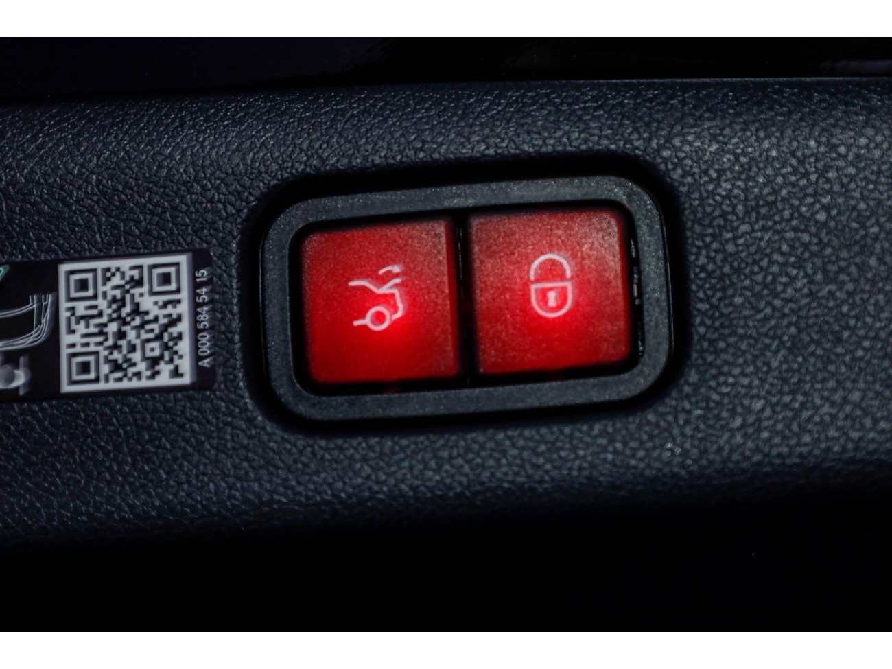 Mercedes-Benz E 300 L 2025