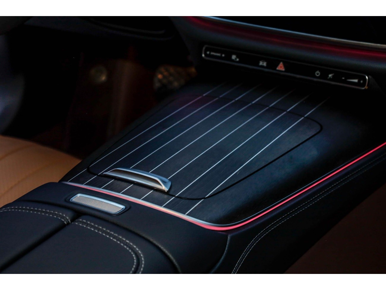 Mercedes-Benz E 300 L 2025