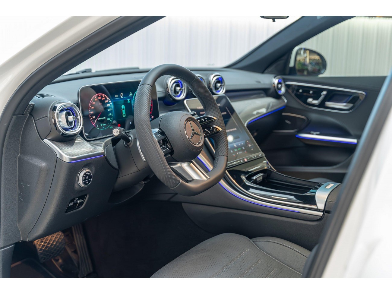 Mercedes-Benz C 260 L 2025