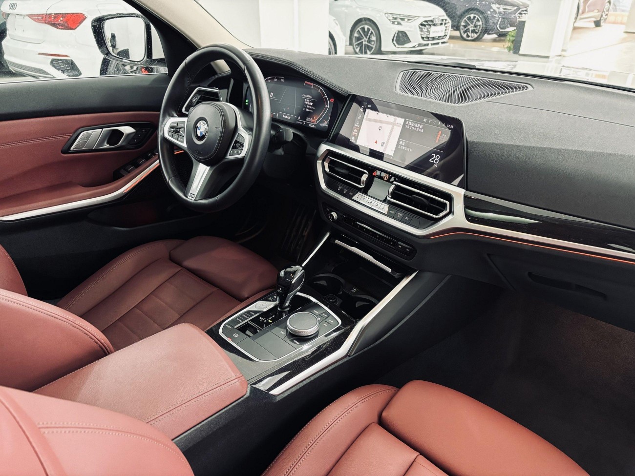 BMW 325Li 2021