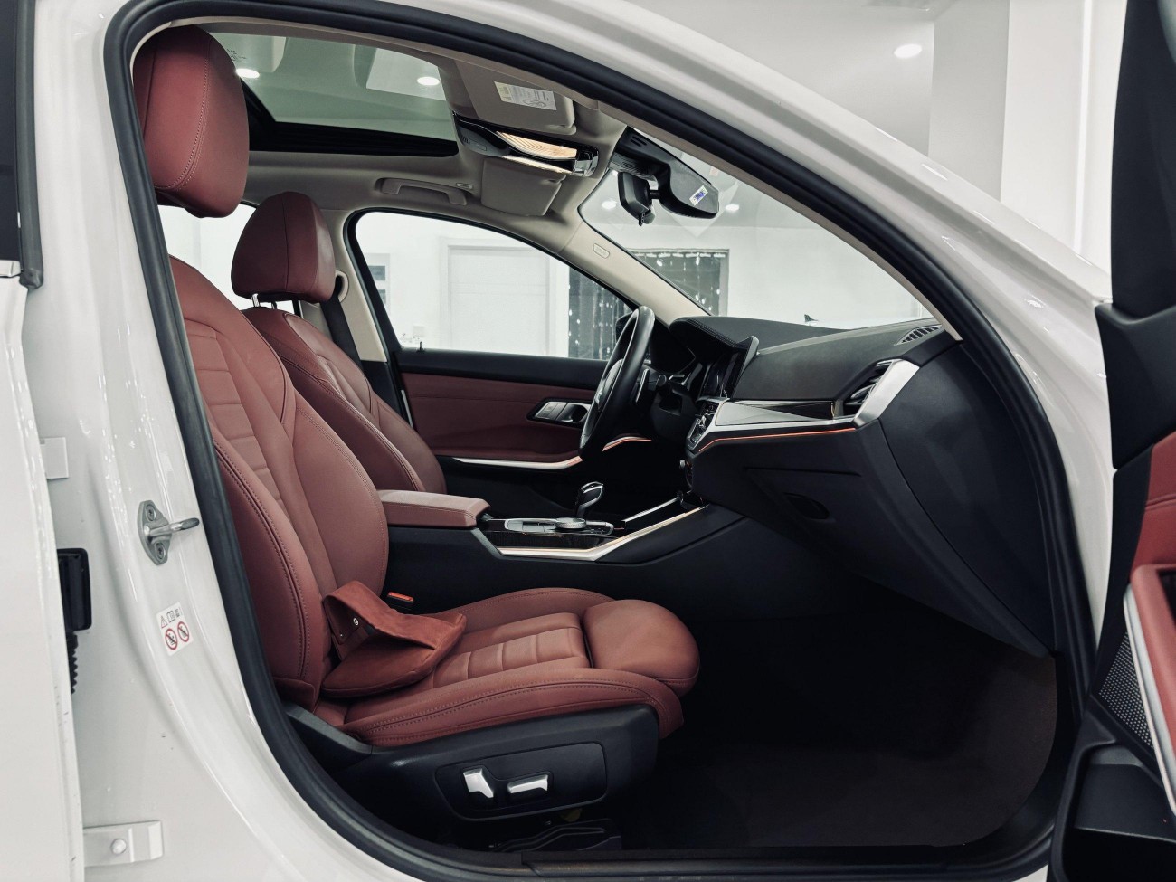 BMW 325Li 2021
