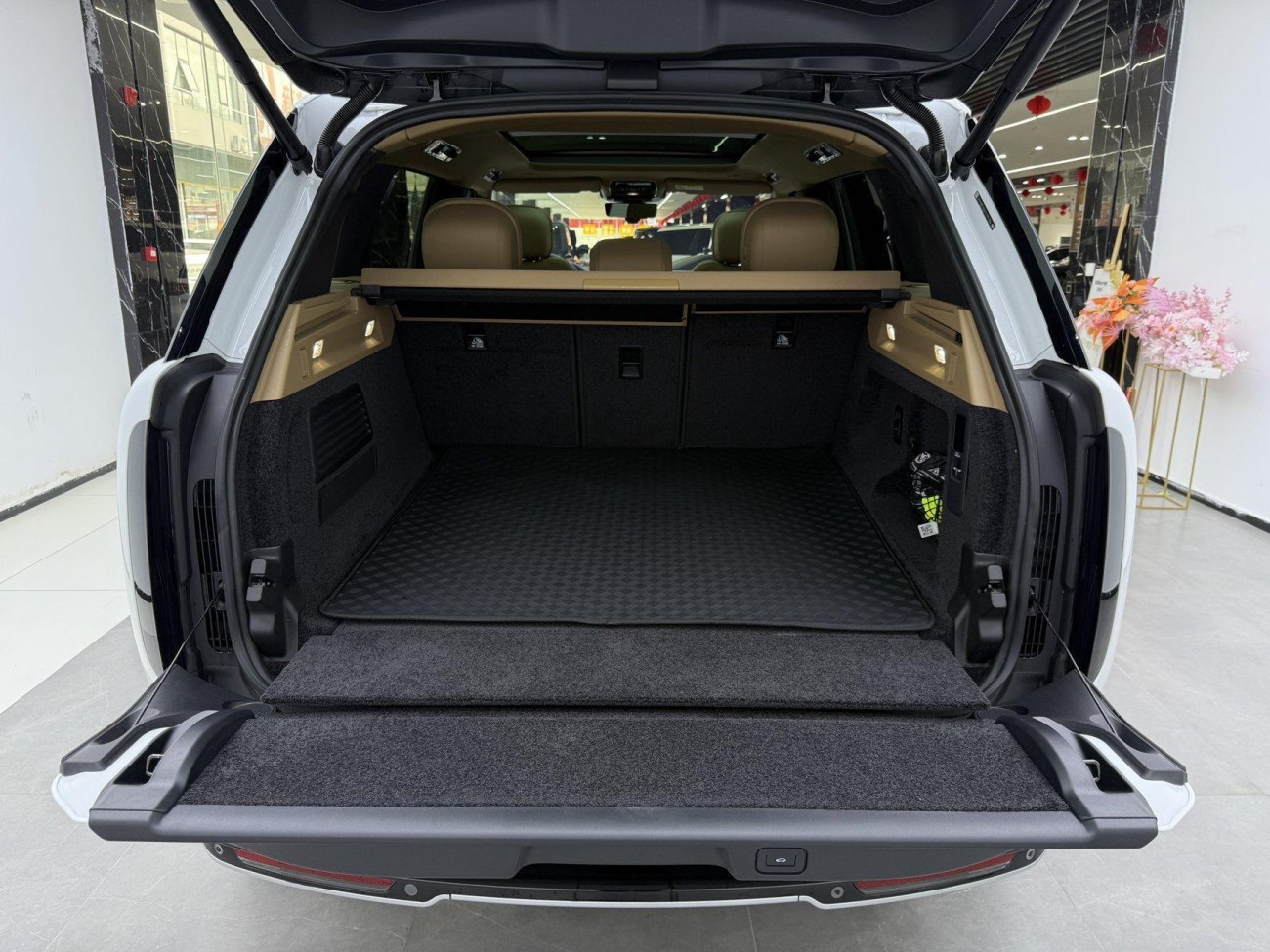 Land Rover Range Rover 2025