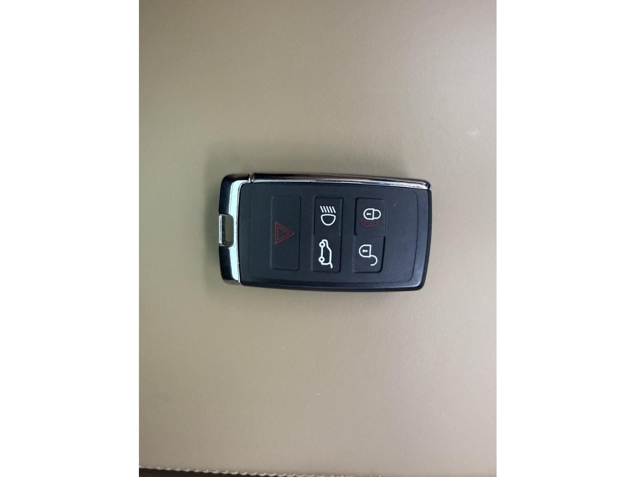 Land Rover Range Rover 2025