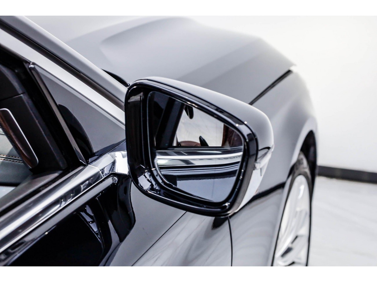 BMW 760Li 2021