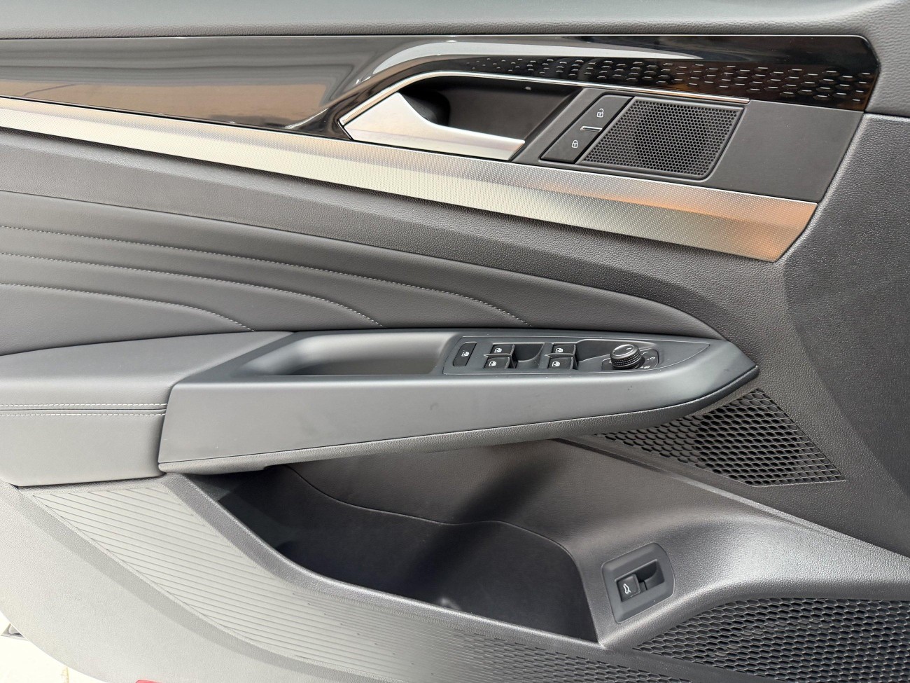 Volkswagen Passat 2024