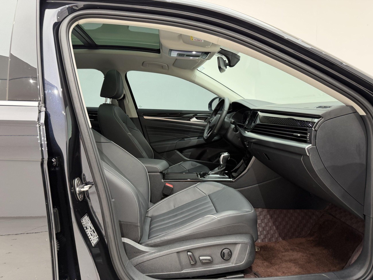 Volkswagen Passat 2024