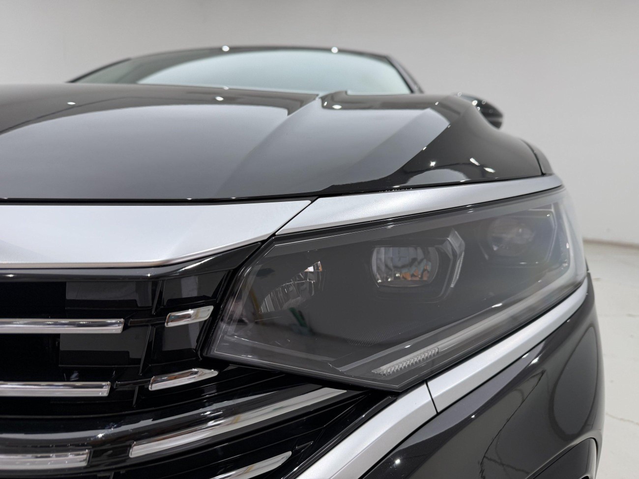 Volkswagen Passat 2024