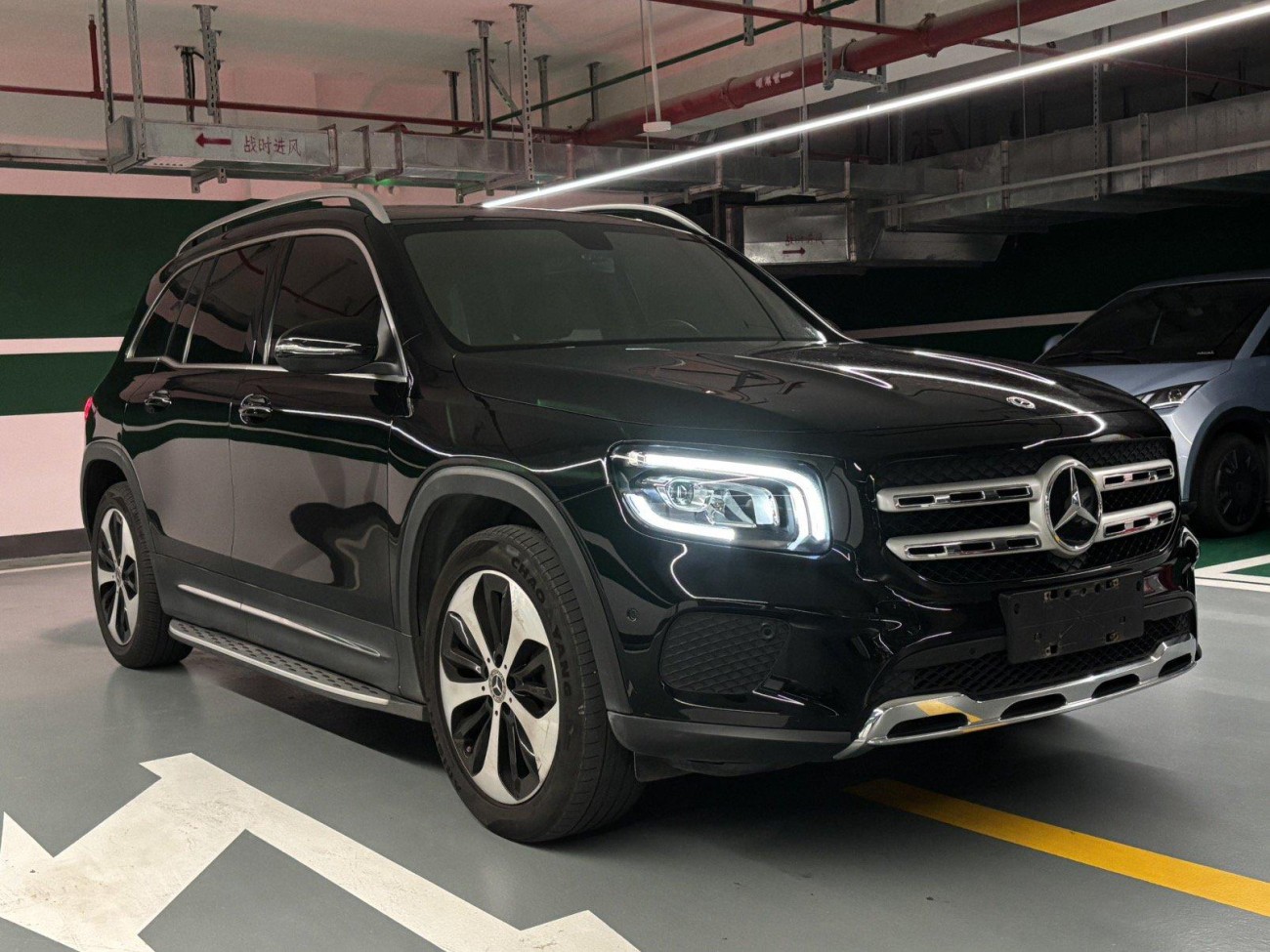 Mercedes-Benz GLB 2021