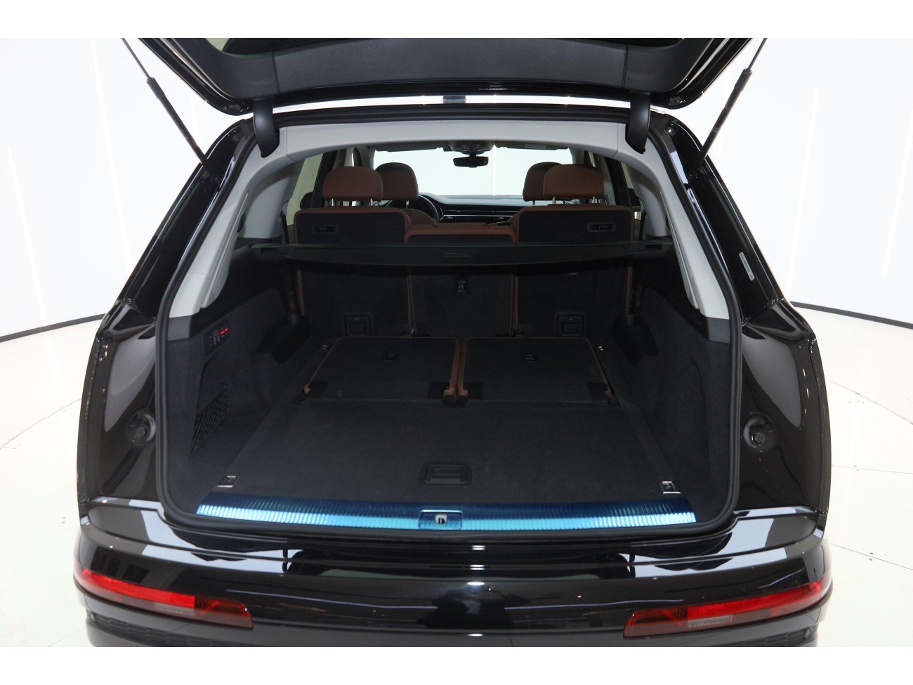 Audi Q7 45 TFSI 2023