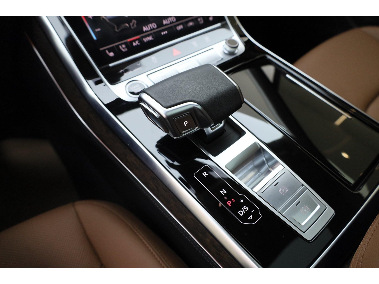 Audi Q7 45 TFSI 2023