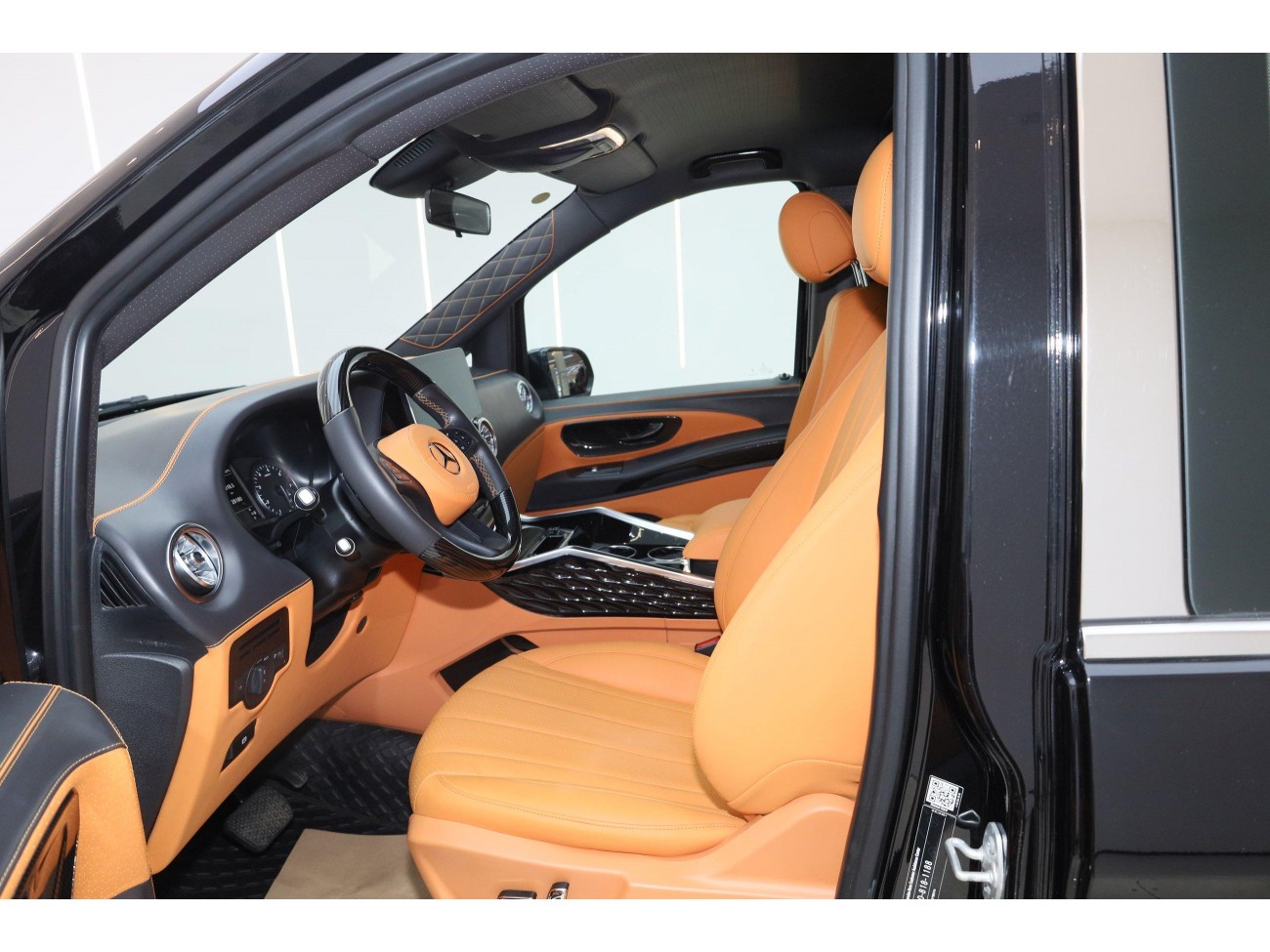 Mercedes-Benz 2023 2024