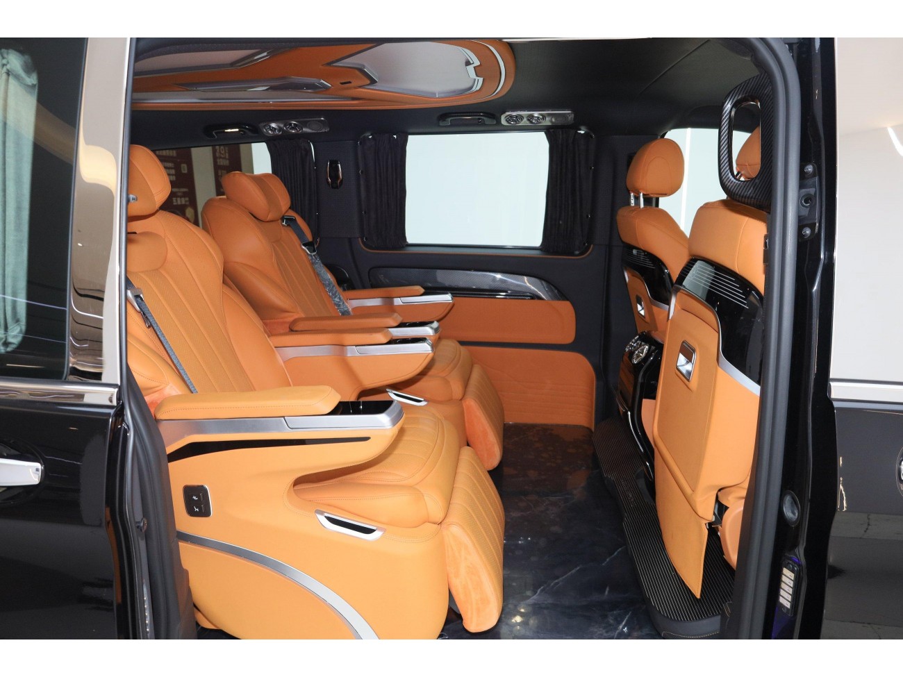 Mercedes-Benz 2023 2024