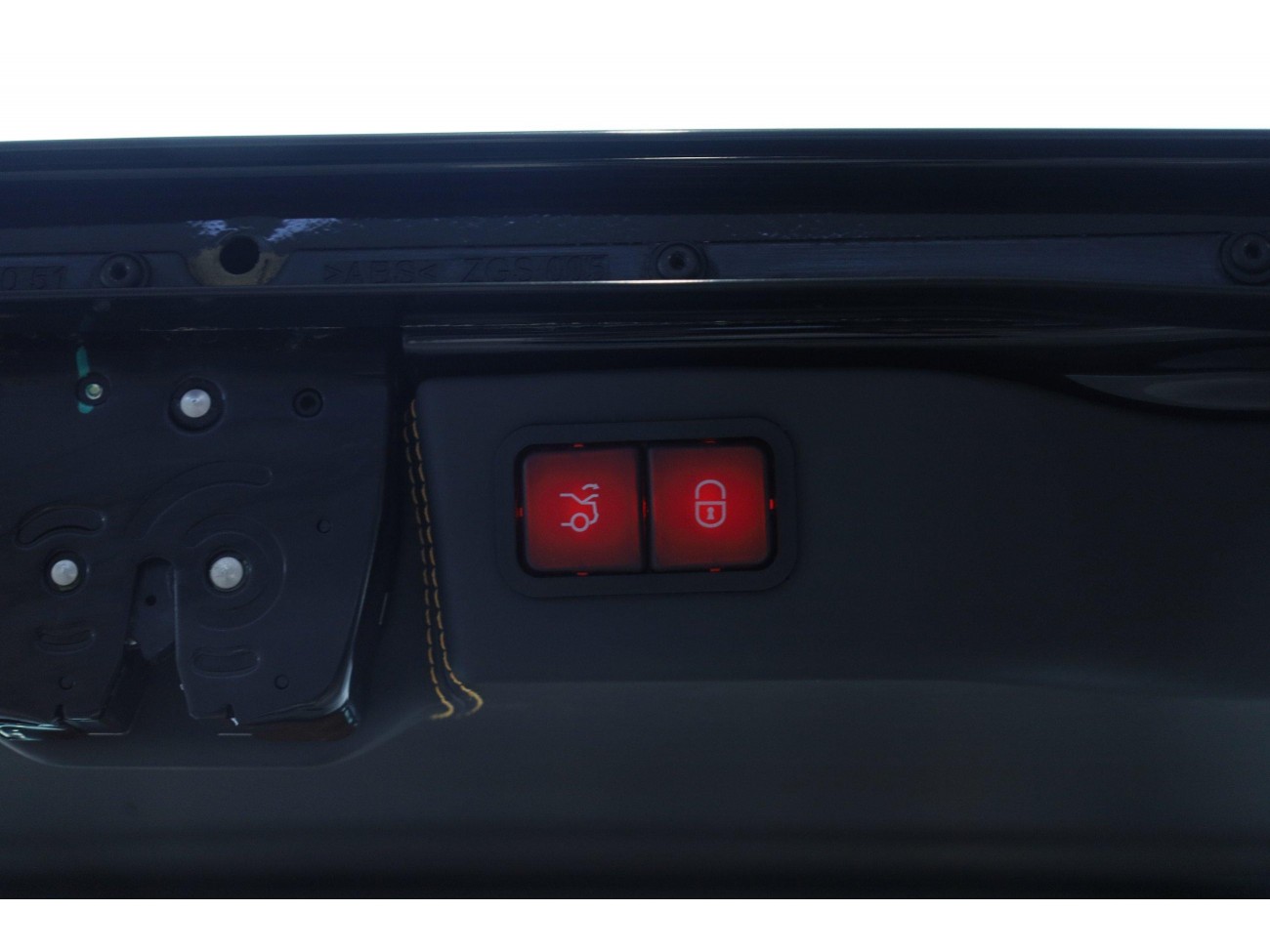 Mercedes-Benz 2023 2024