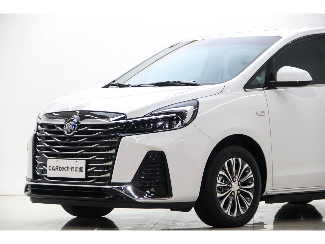 Buick GL8 2023