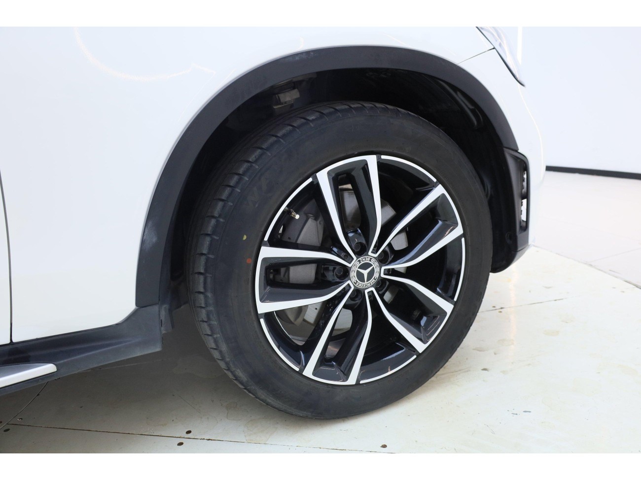 Mercedes-Benz GLC 260 L 2021