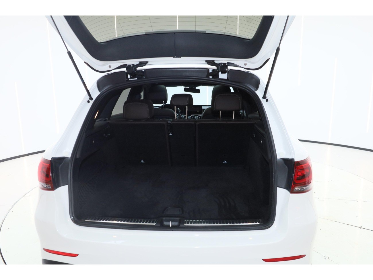 Mercedes-Benz GLC 260 L 2021