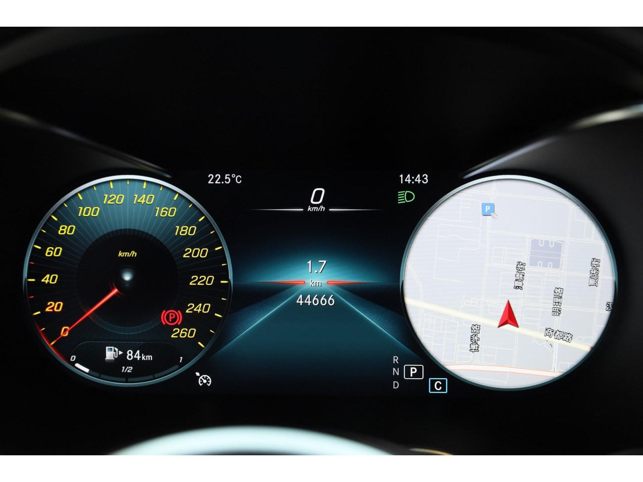 Mercedes-Benz GLC 260 L 2021