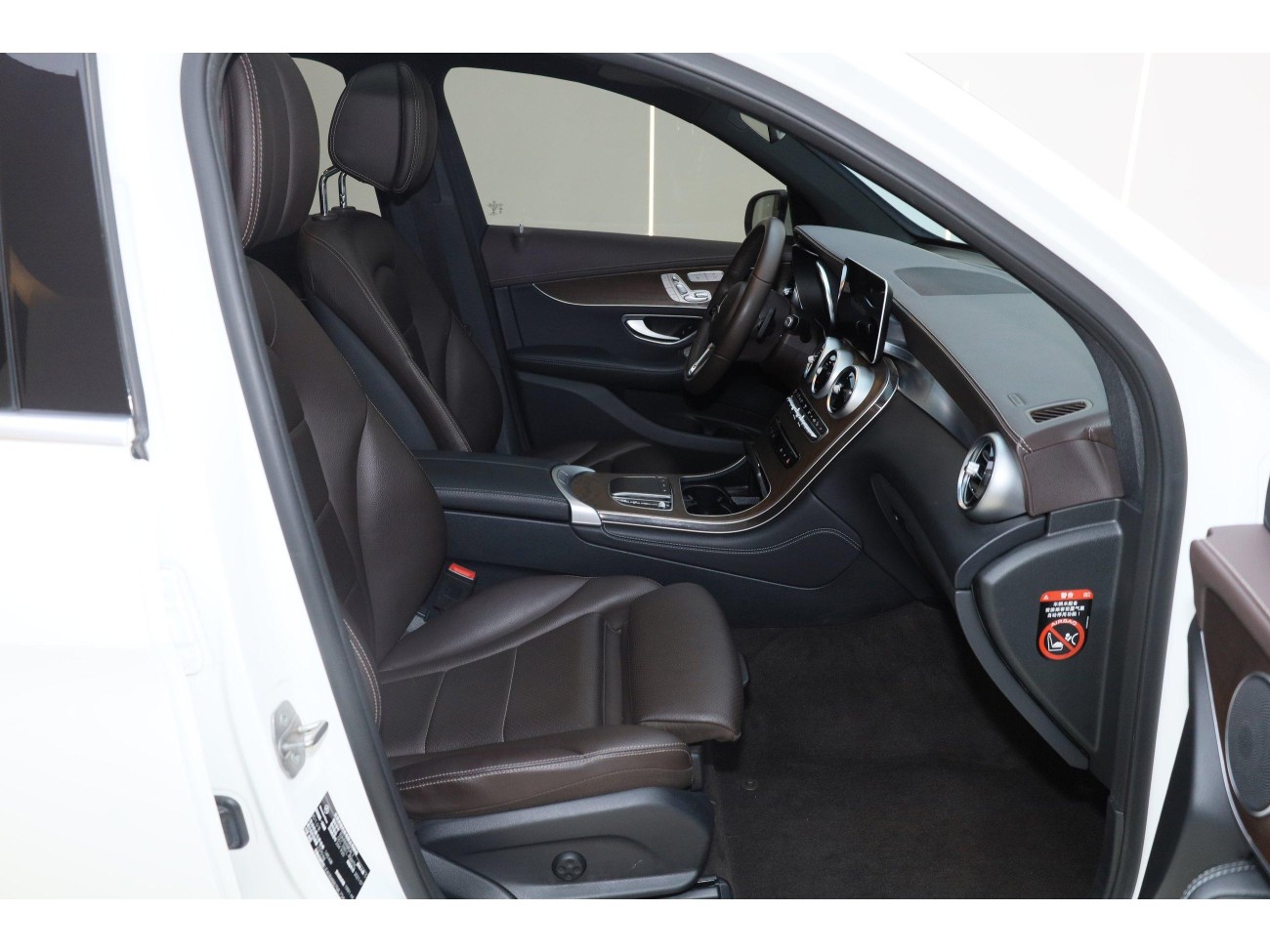 Mercedes-Benz GLC 260 L 2021