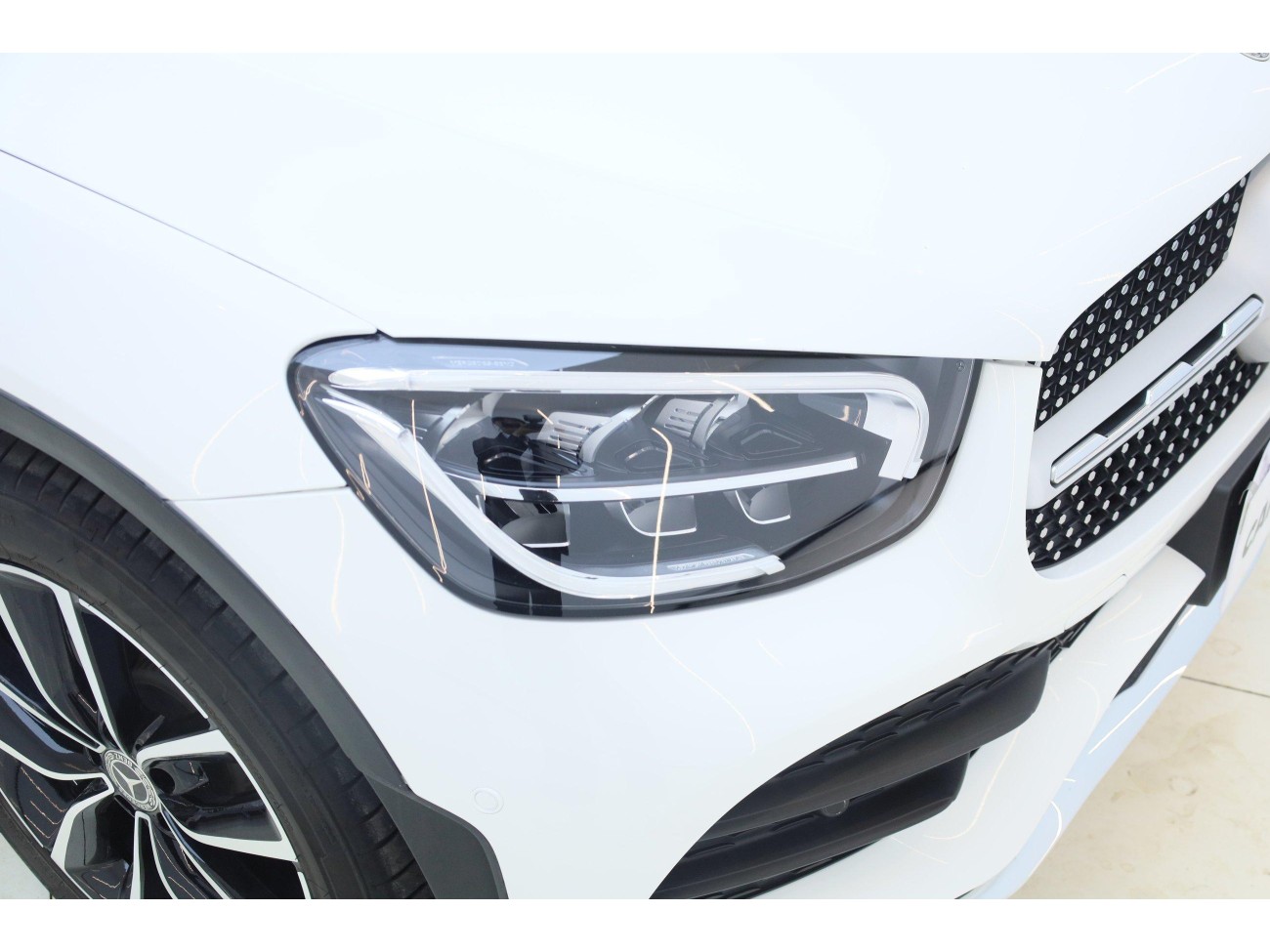 Mercedes-Benz GLC 260 L 2021